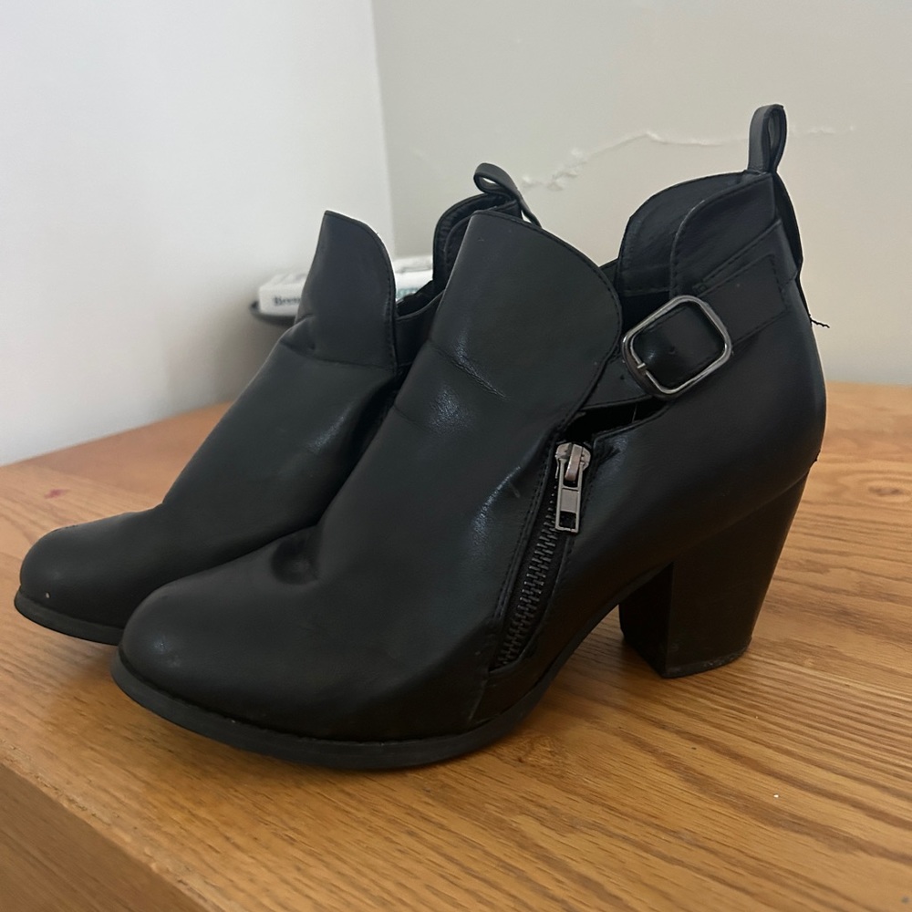 Black boots